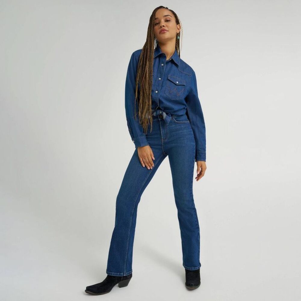 Wrangler Women's High-Rise Bootcut Jeans - Echo Wash 8